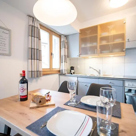 Chasa Taverna Stradun Apartment *